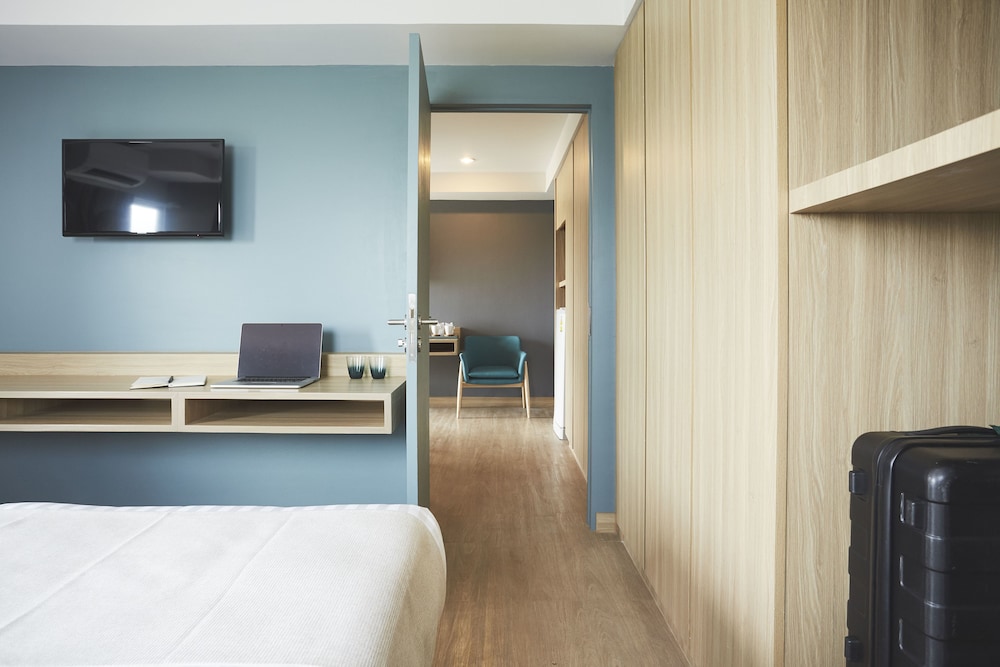 Theorie Hotel Sukhumvit 107 by Tolani 10/35