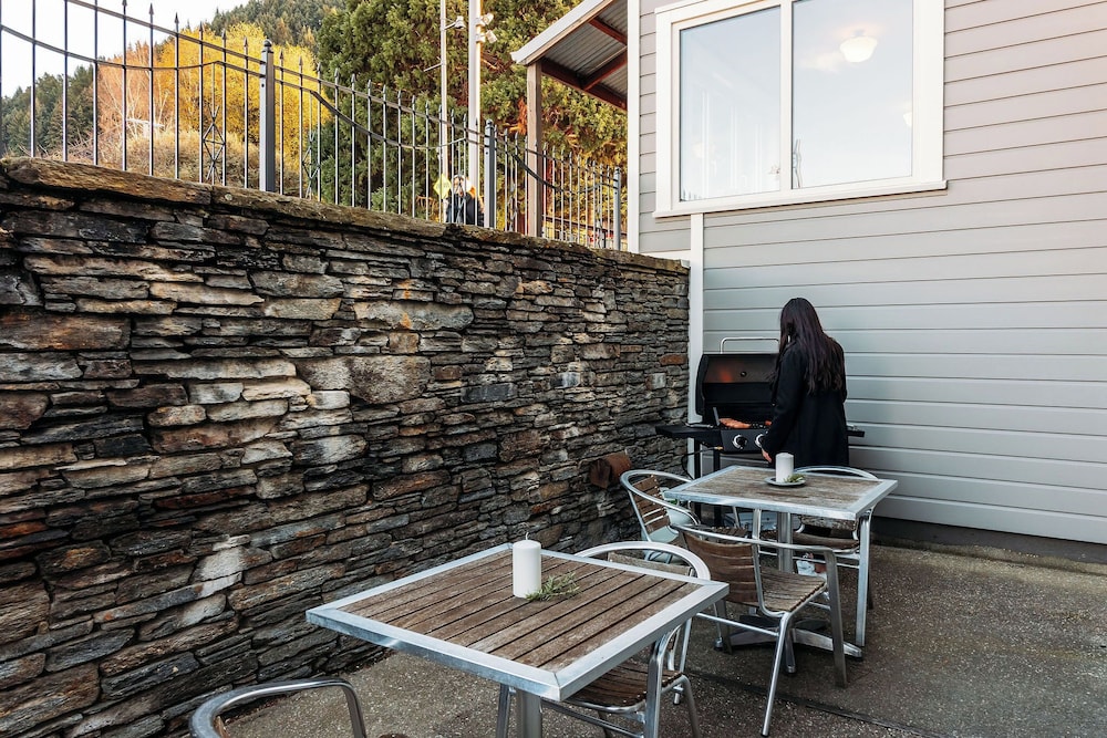 Dairy Private Luxury Hotel 40/81