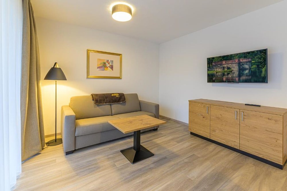 Wohlfuhlhotel Schiestl 31/50