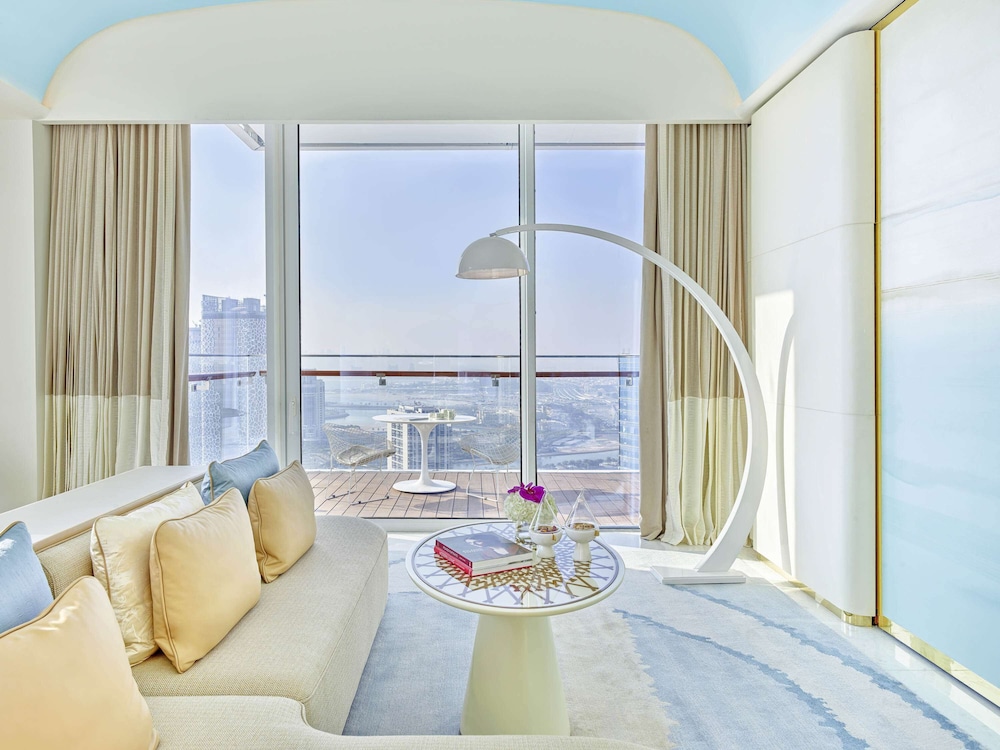 Fairmont Doha 36/65