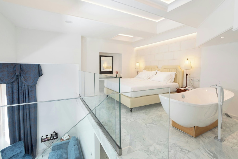 1 BEDROOM, FAMILY SUITE, SEA VIEW