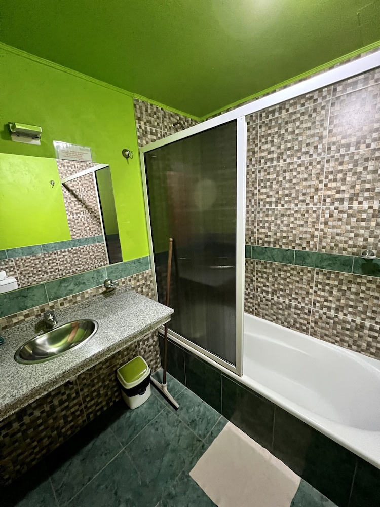 Rainforest de Selva Hotel 63/65