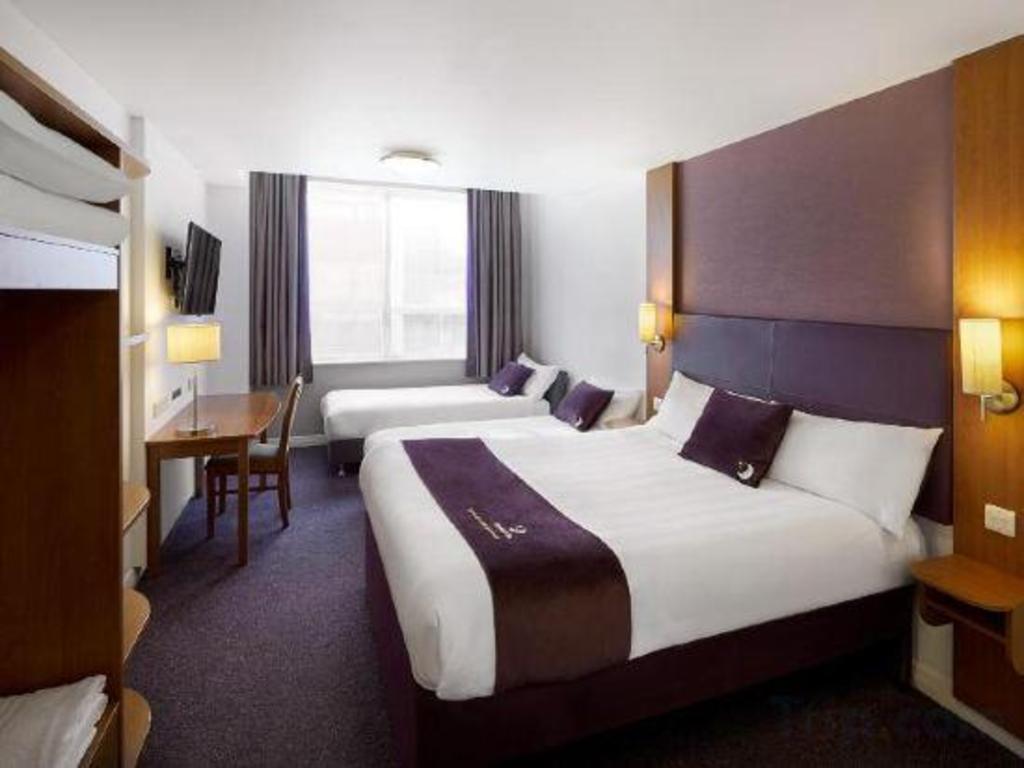 Premier Inn Dover East 11/27