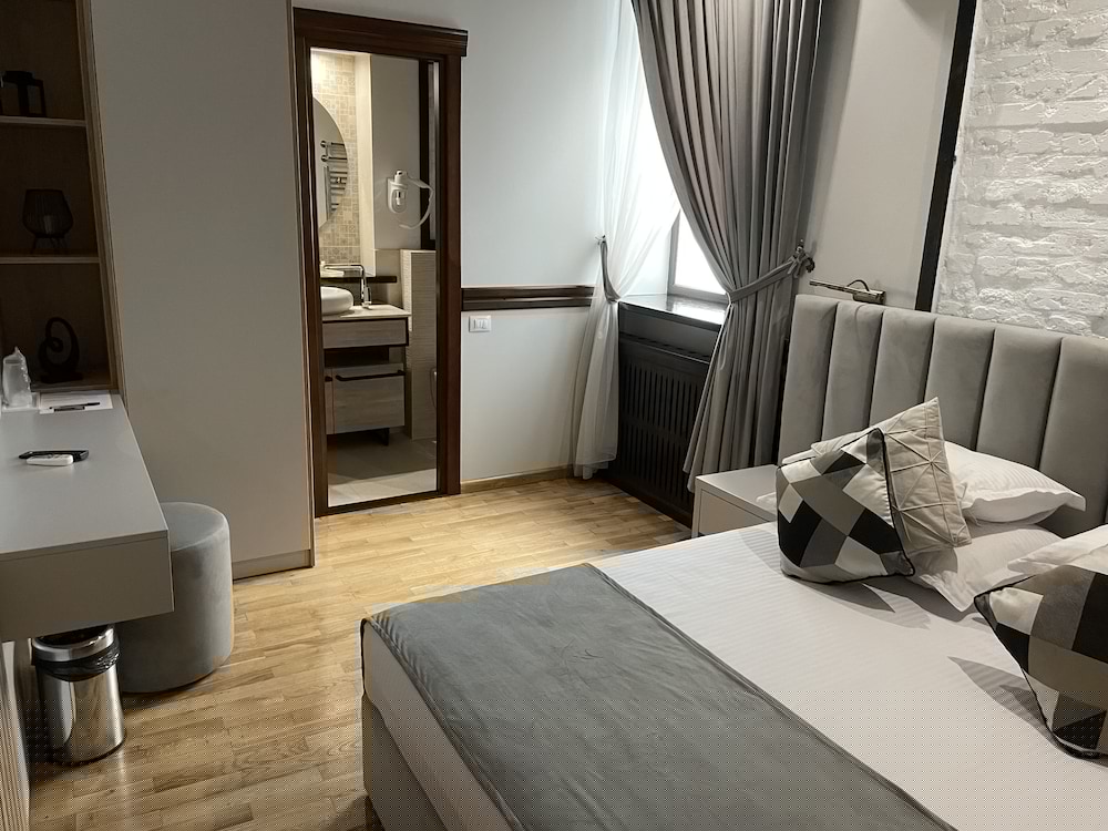 La Strada Boutique Villa 4/70