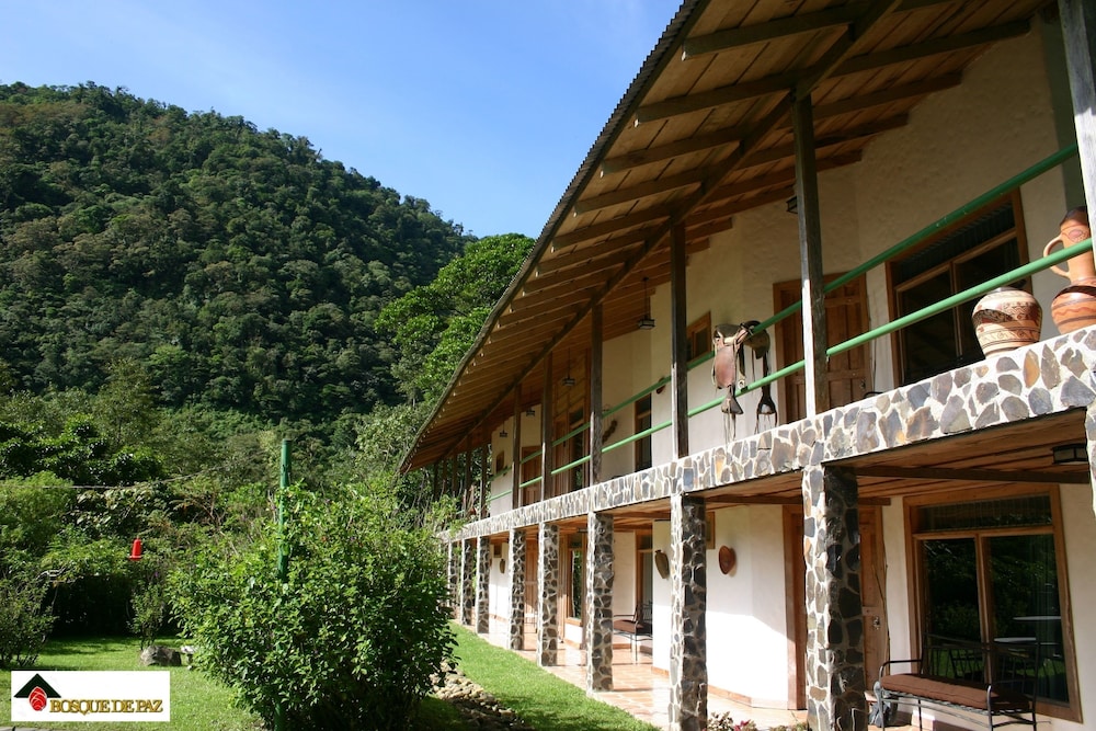 Bosque de Paz Lodge y Reserva Biologica 8/58
