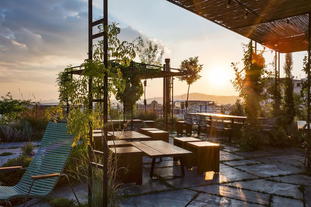 The Foundry Suites Athens 46/50