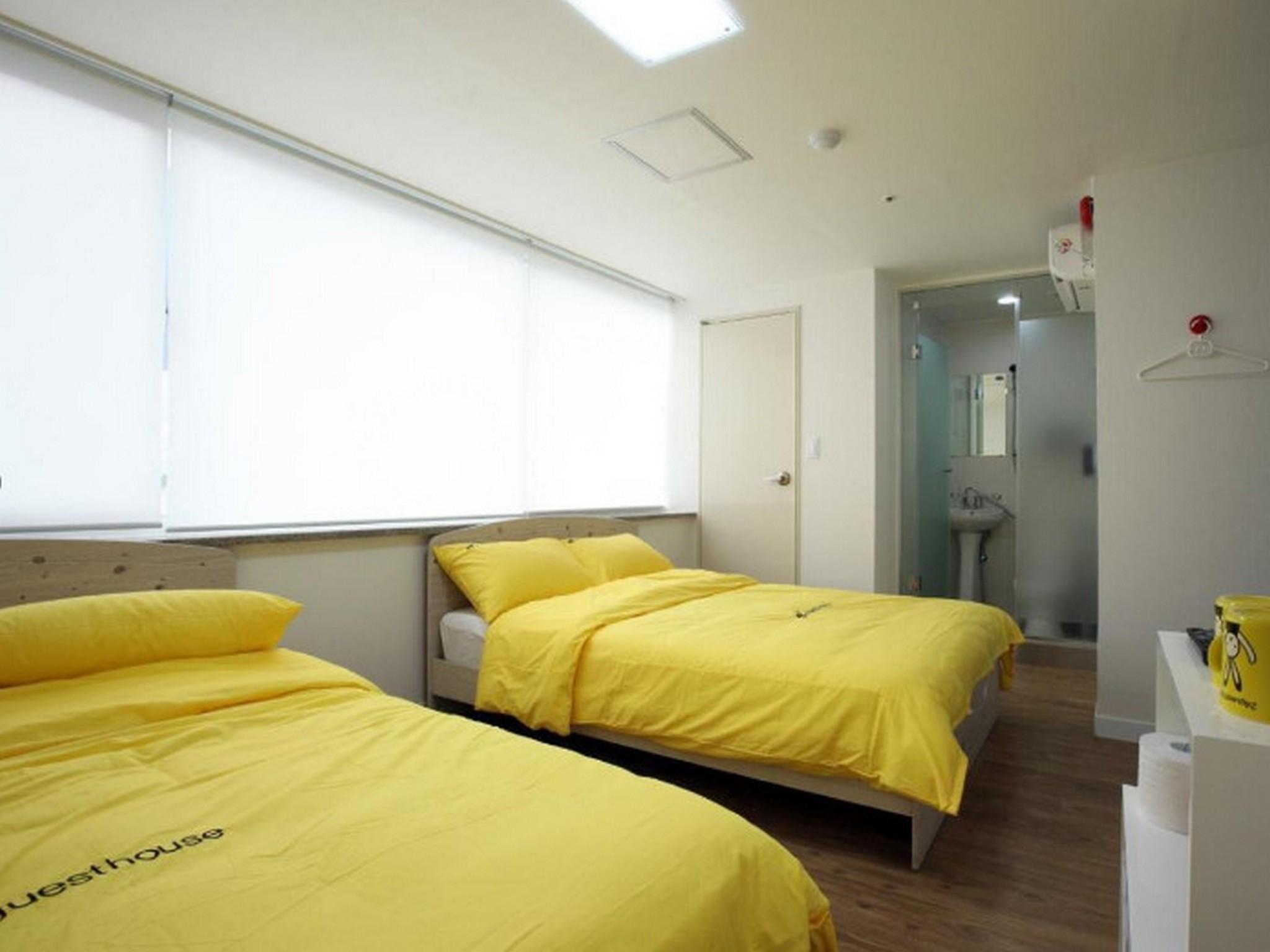 123 Hostel 30/53