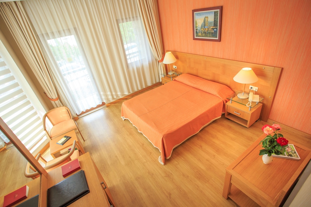 Orka World Hotel and Aqua Park 50/64