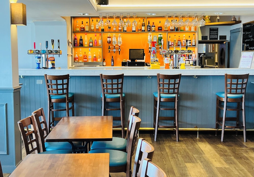 Cove Bay Hotel 42/60