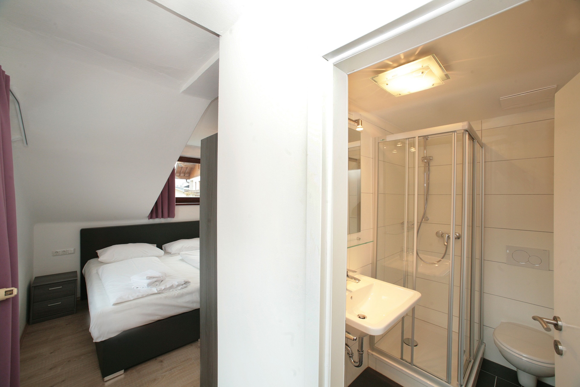 suite, lake view