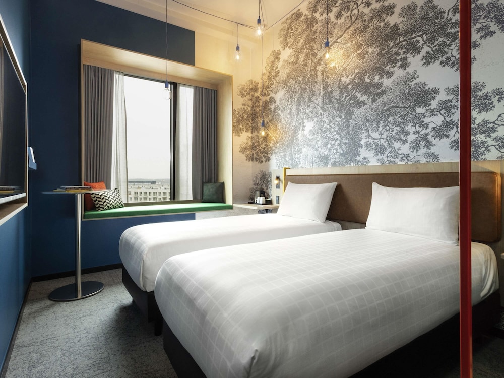 STANDARD, TWIN BEDS