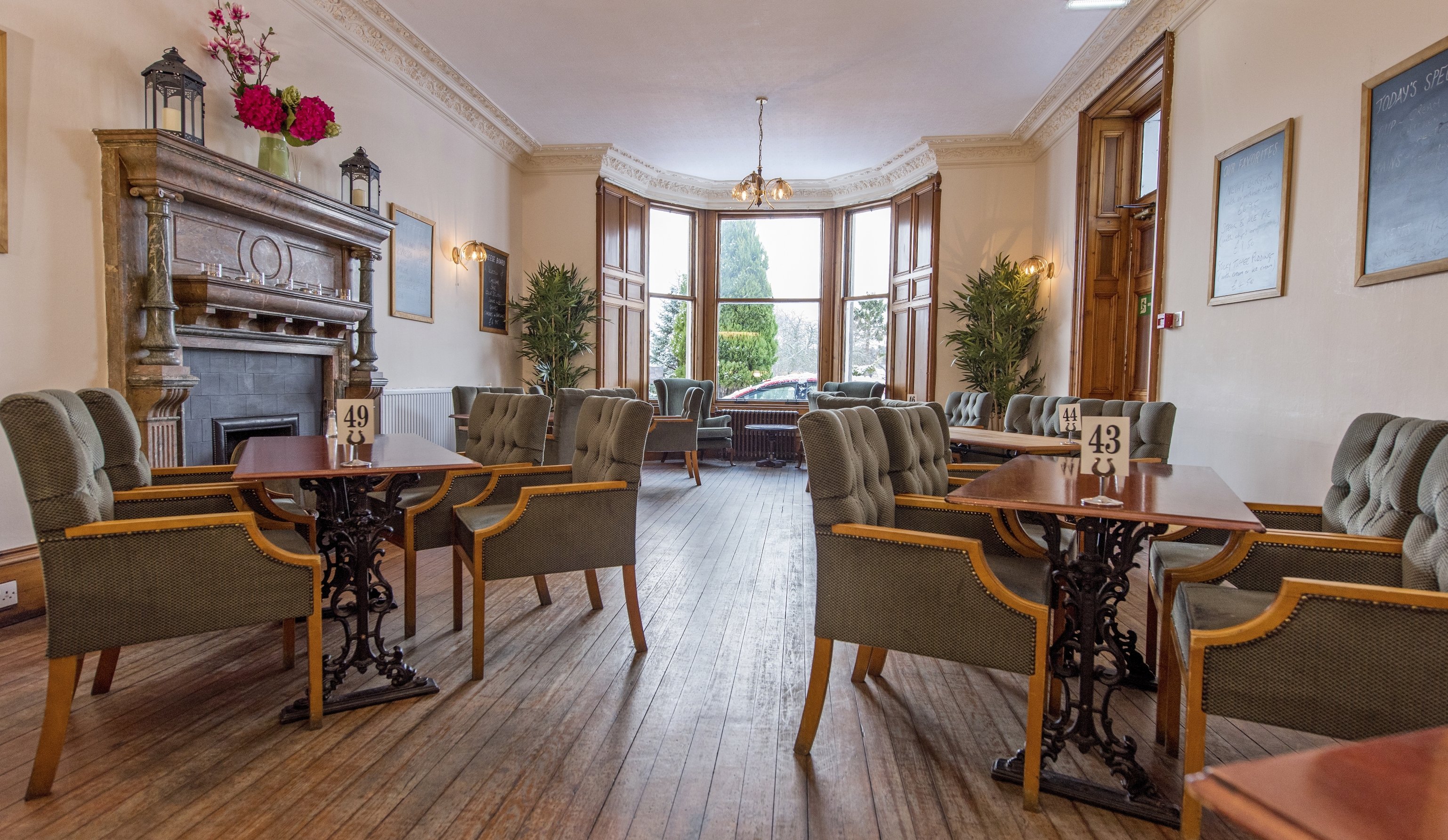 NETHYBRIDGE HOTEL 42/71