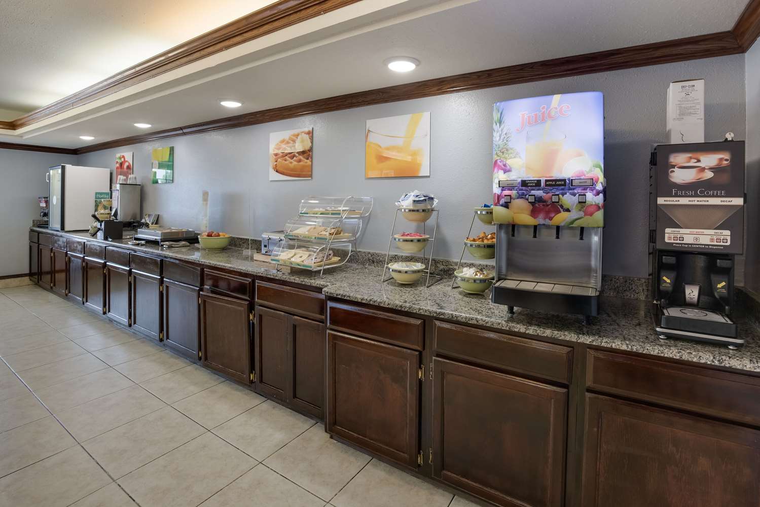 Quality Inn & Suites Clayton, NM 29/31