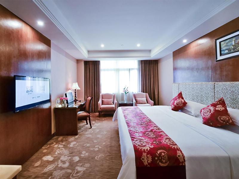 Vienna International Hotel (Nanning Jiangnan Wanda Pingxi Night Market Branch) 10/30