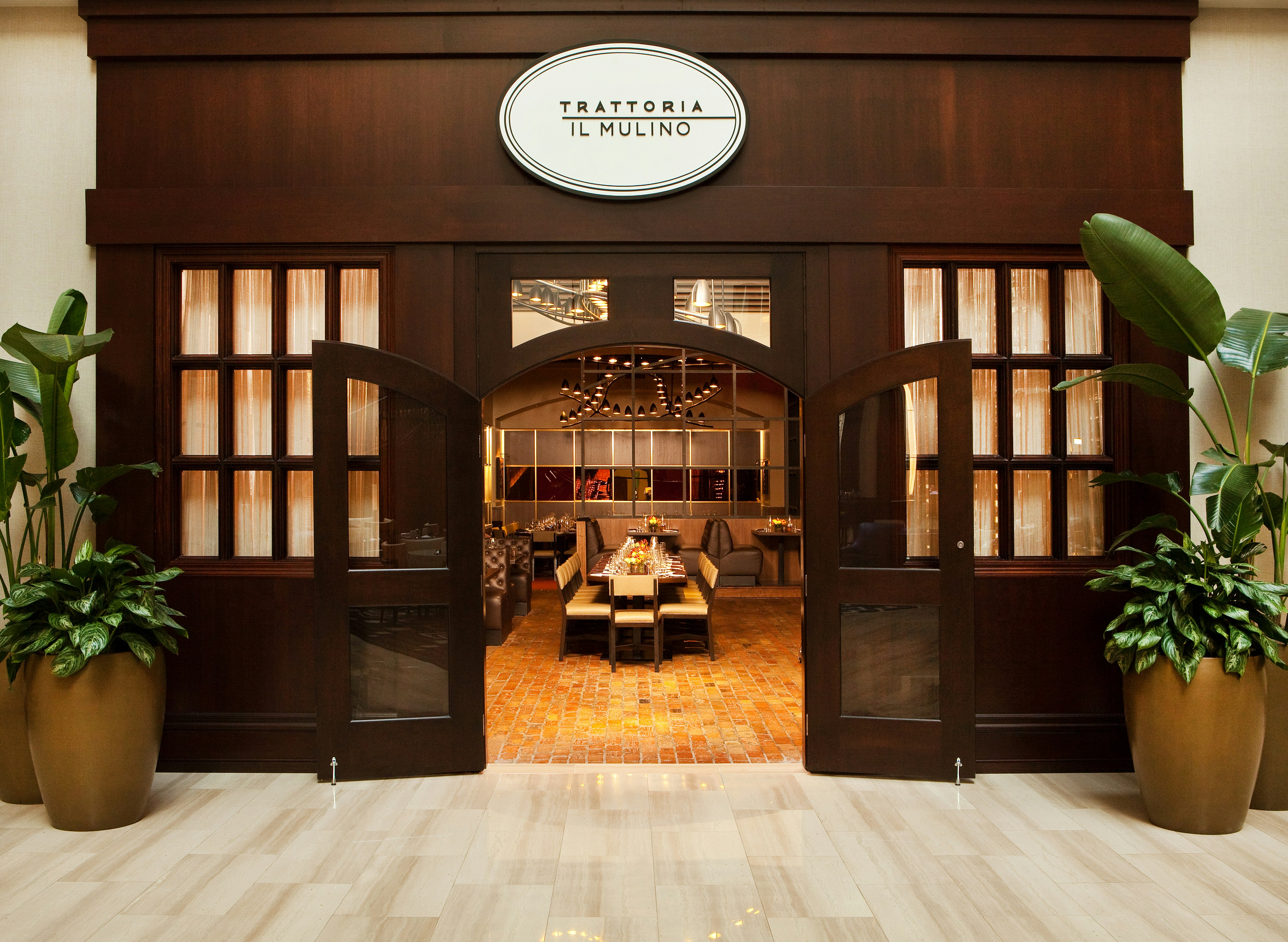 HILTON NASHVILLE-DOWNTOWN 12/78