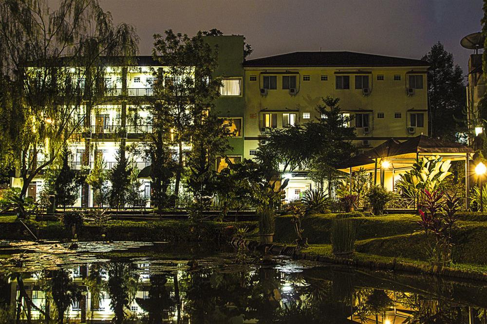 Lotus Hotel 27/27