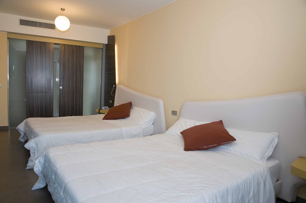 Ibis Styles Catania Acireale 15/75