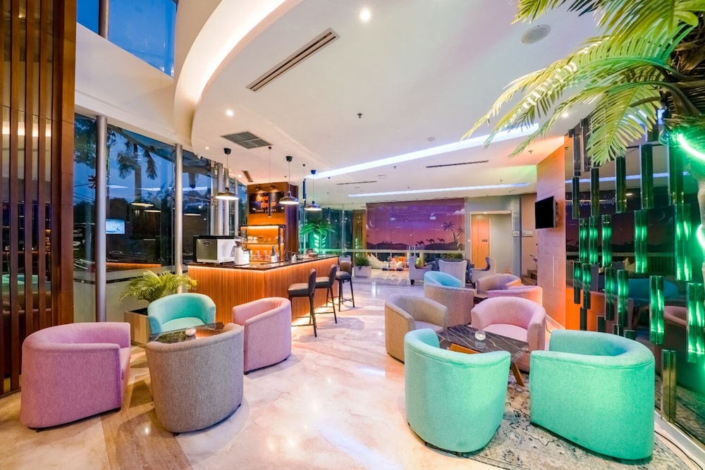 Aston Pluit Hotel and Residence 40/66