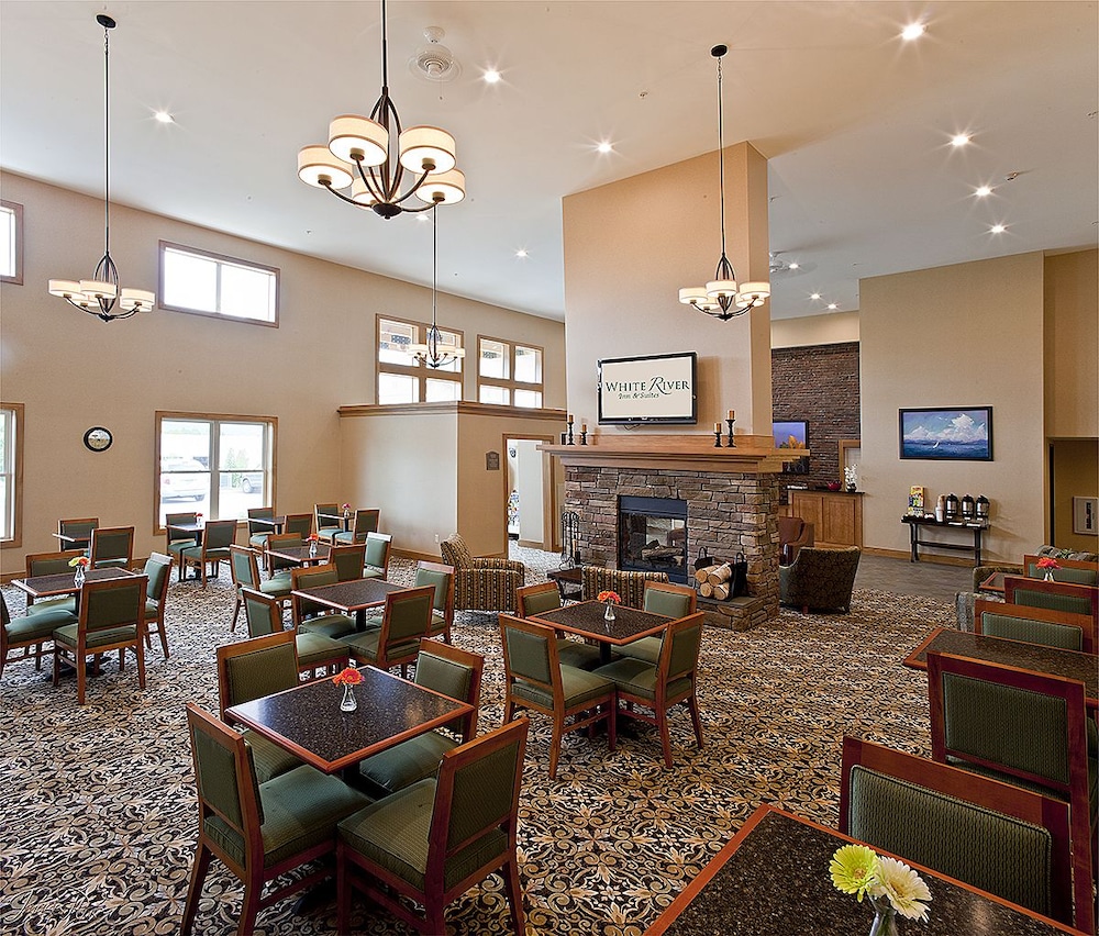 White River Inn and Suites 51/63