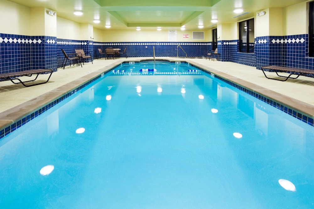 Holiday Inn Express Hotel Suites Smyrna Nashville Area 22/41