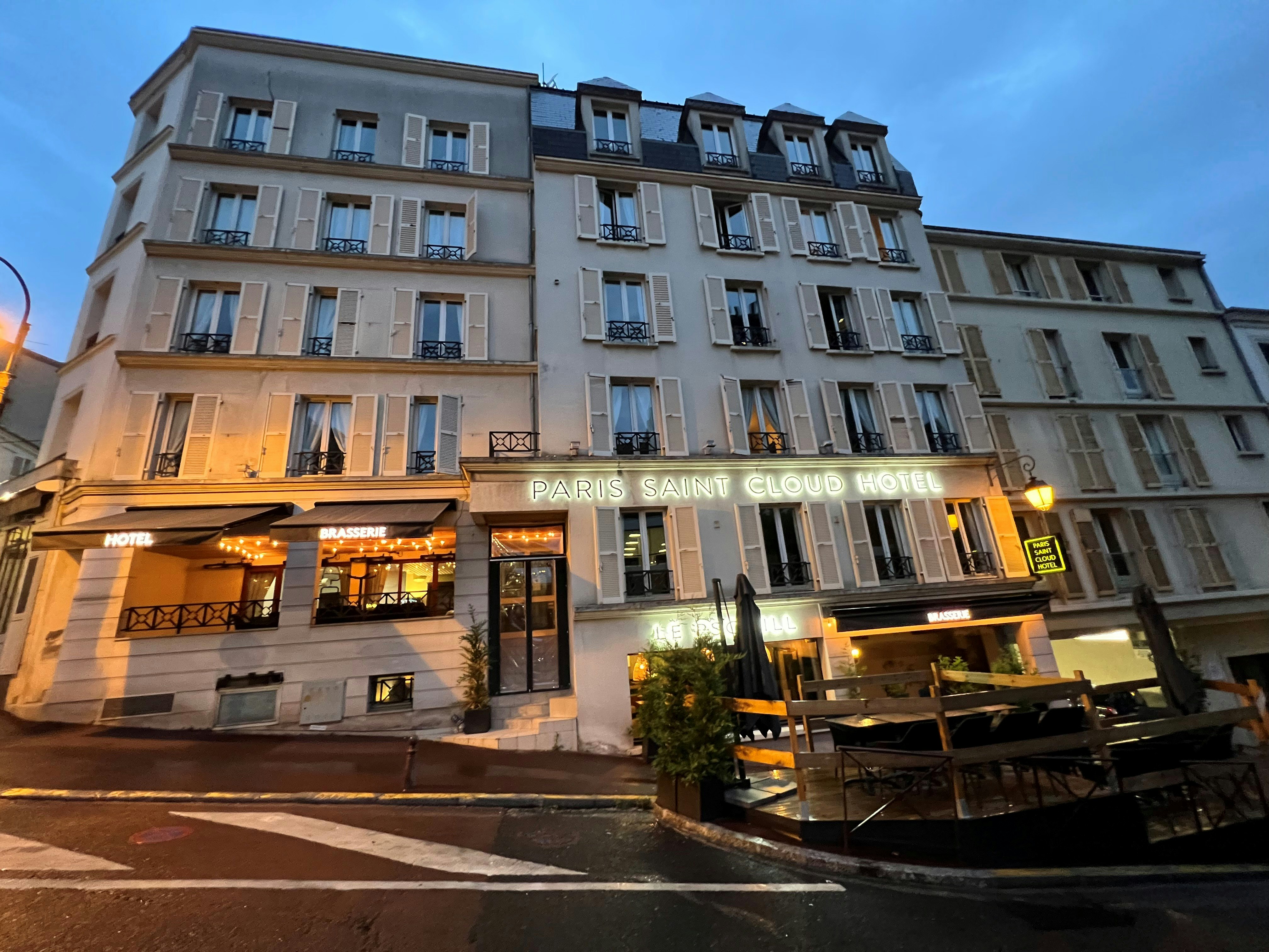 Paris 3/18
