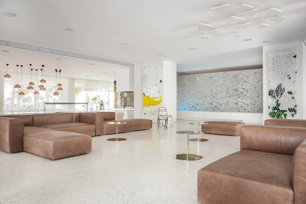 Mykonos Dove Beachfront Hotel 11/73