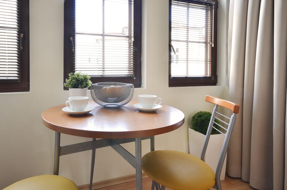 Dom & House - Apartmenty Zacisze 30/50