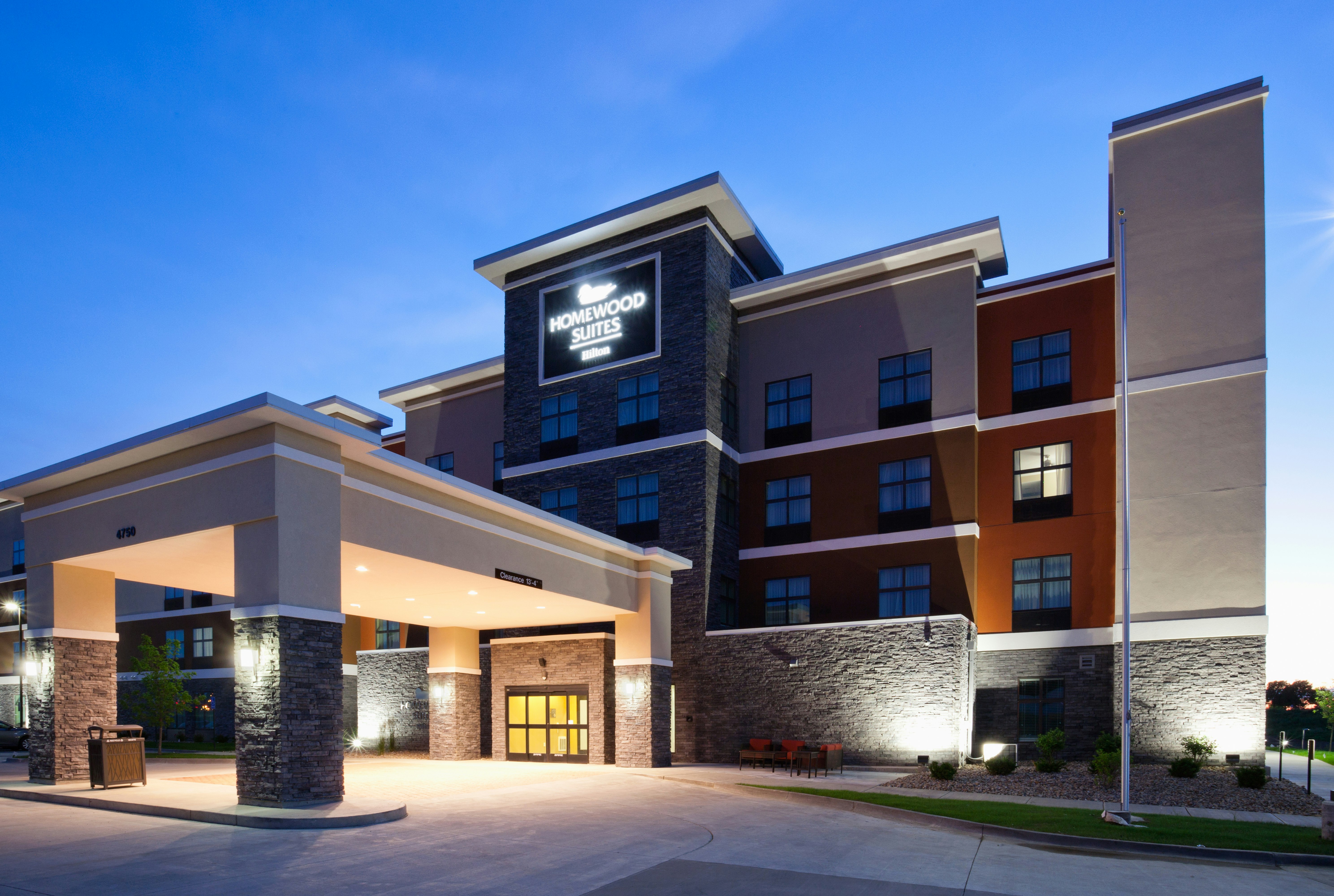HOMEWOOD SUITES BY HILTON DAVENPORT 13/14