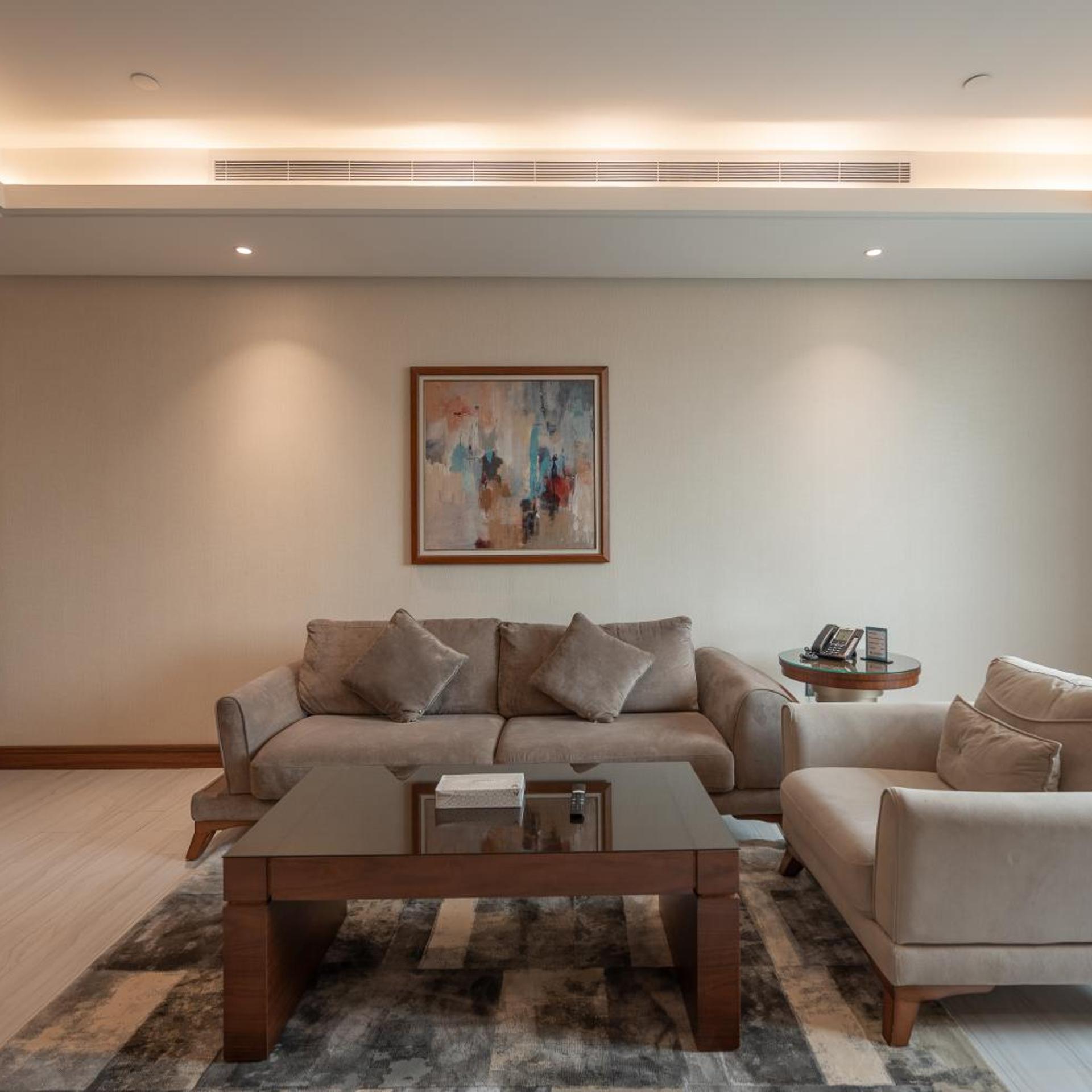 فندق ويك اند صاري(Weekend Hotel Sari) 63/80