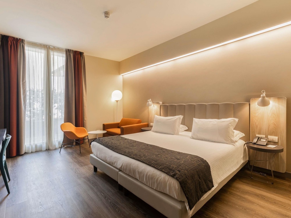 غرفة سوبيريور، MERCURE FIRENZE CENTRO 3/10