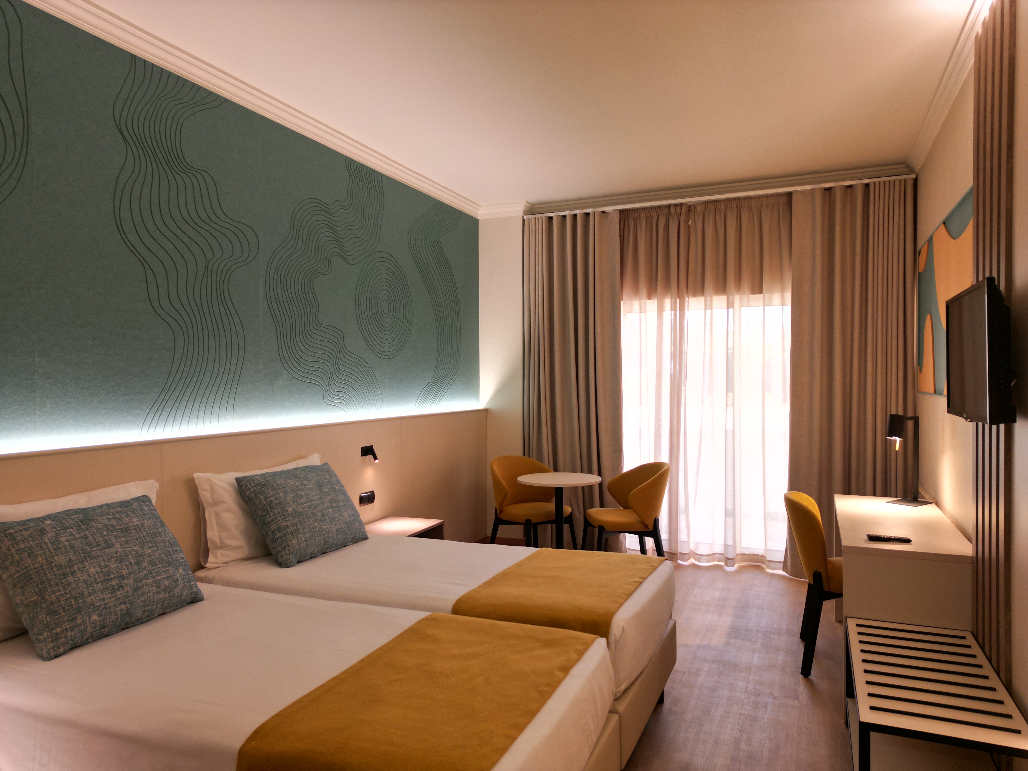 Room, Single, Double Bed, Lateral Side Sea View