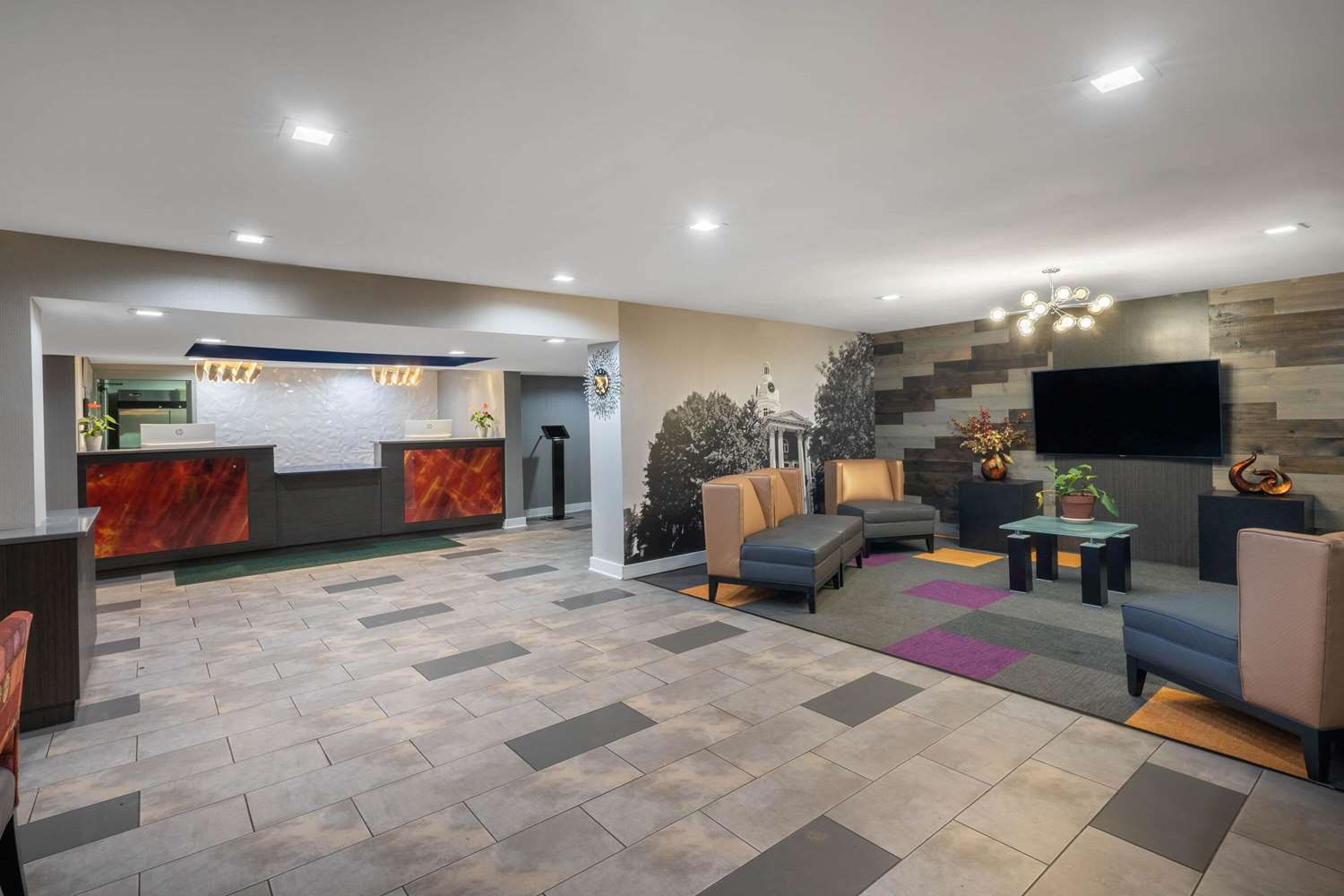 Baymont By Wyndham Murfreesboro 25/42