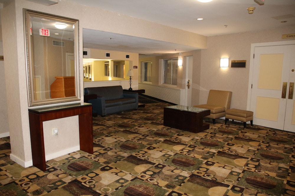 Bedford Plaza Hotel 34/50