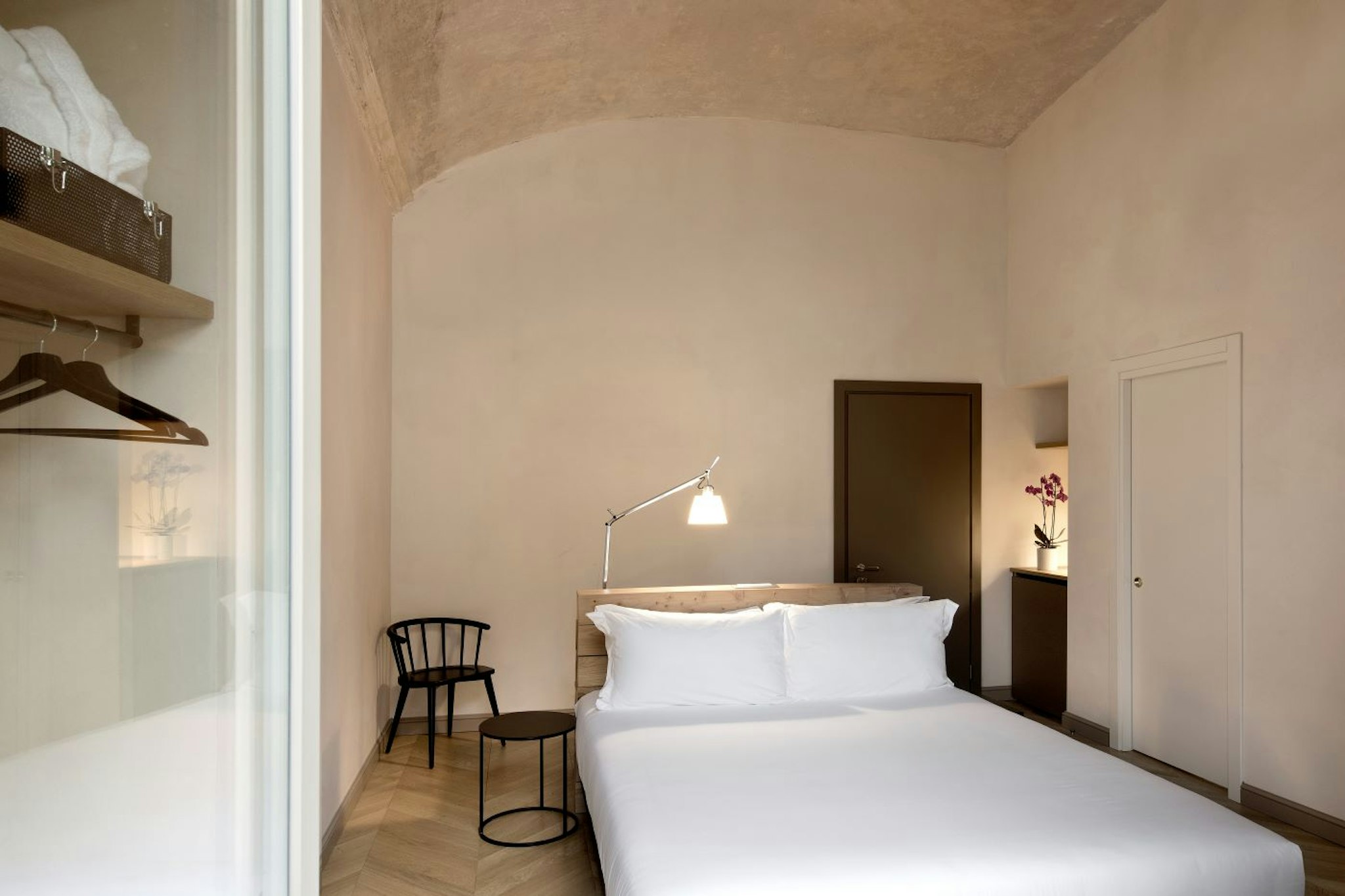 Opera 35 Boutique Hotel 10/26