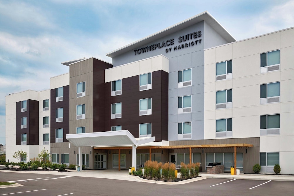 TownePlace Suites by Marriott Lansing North 3/43