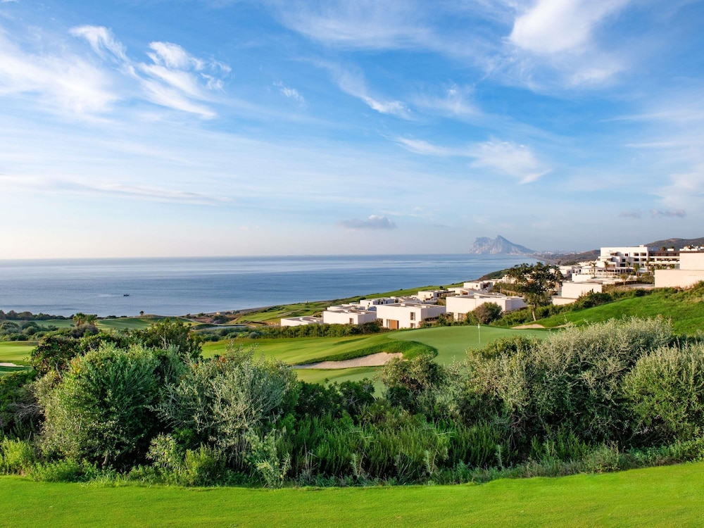 Fairmont La Hacienda Costa del Sol 61/65