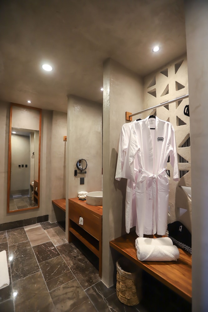 Hotel Amainah Bacalar 48/49