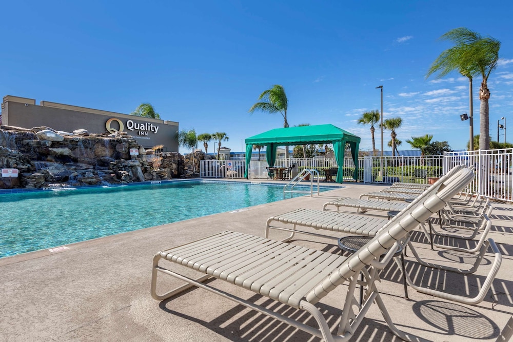 Quality Inn Kennedy Space Center 9/47