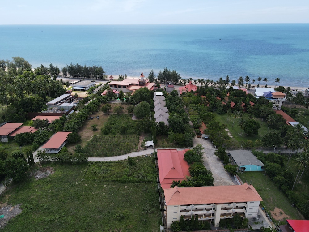 Baan Grood Arcadia Resort and Spa 73/76