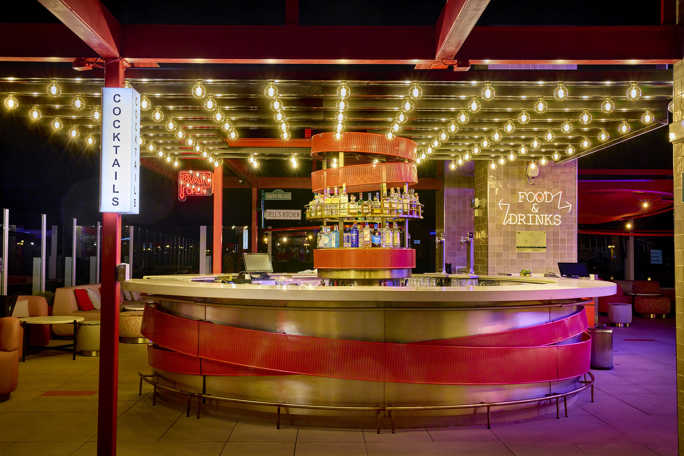 Hard Rock Hotel Madrid 7/81