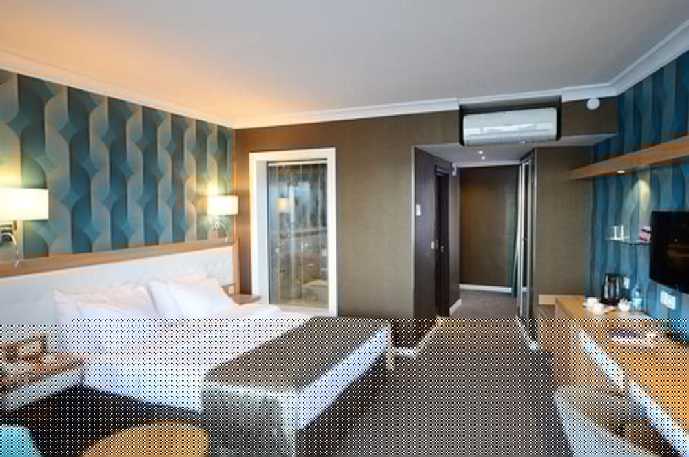 Akol Hotel 11/50