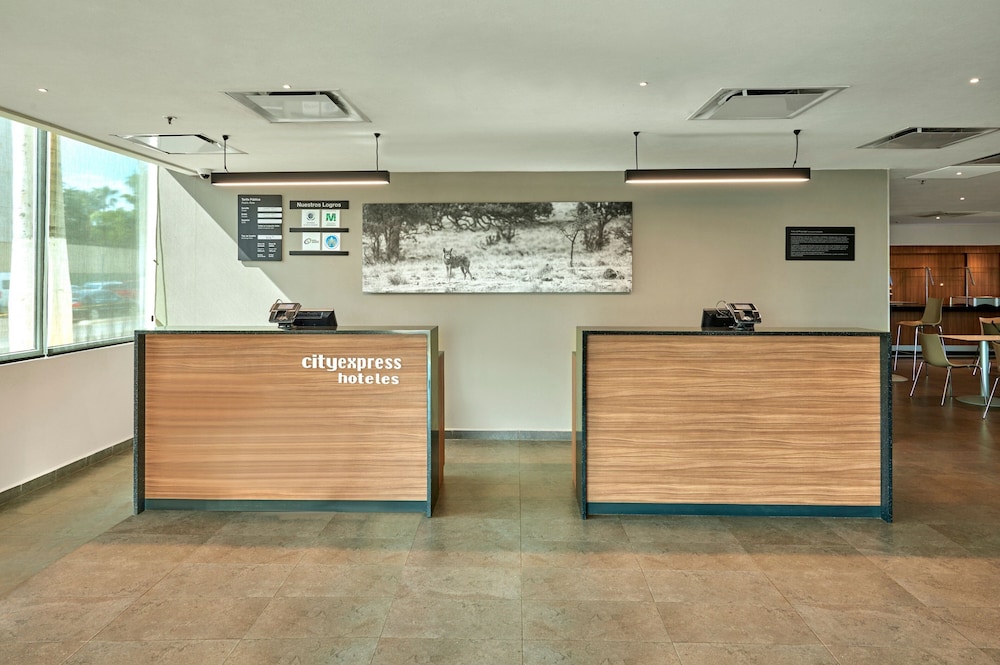 City Express by Marriott Queretaro 1/55
