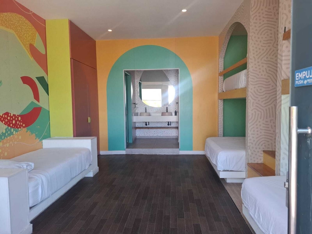 The Nomadic Design Hostel 17/47