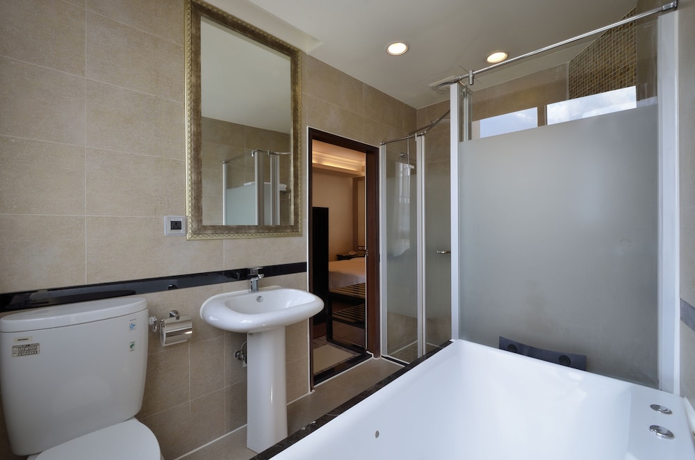 Hotel Modern Puli 50/50