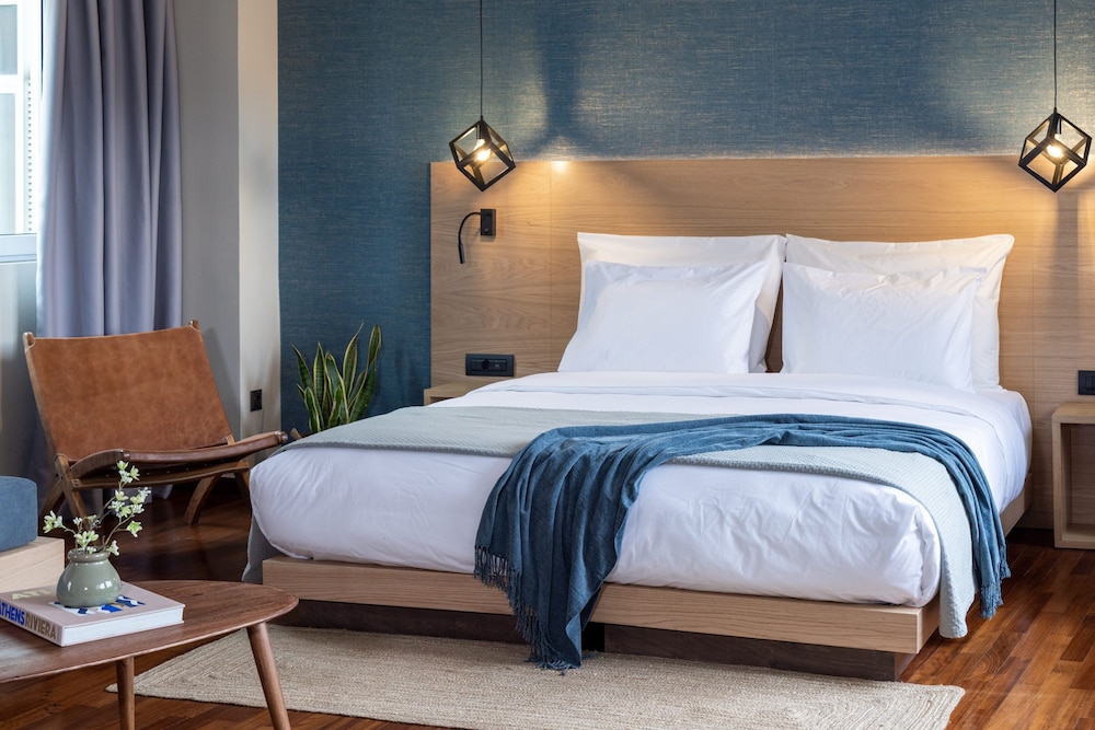 Superior, Suite, King Bed, Acropolis View, 2 Sofa