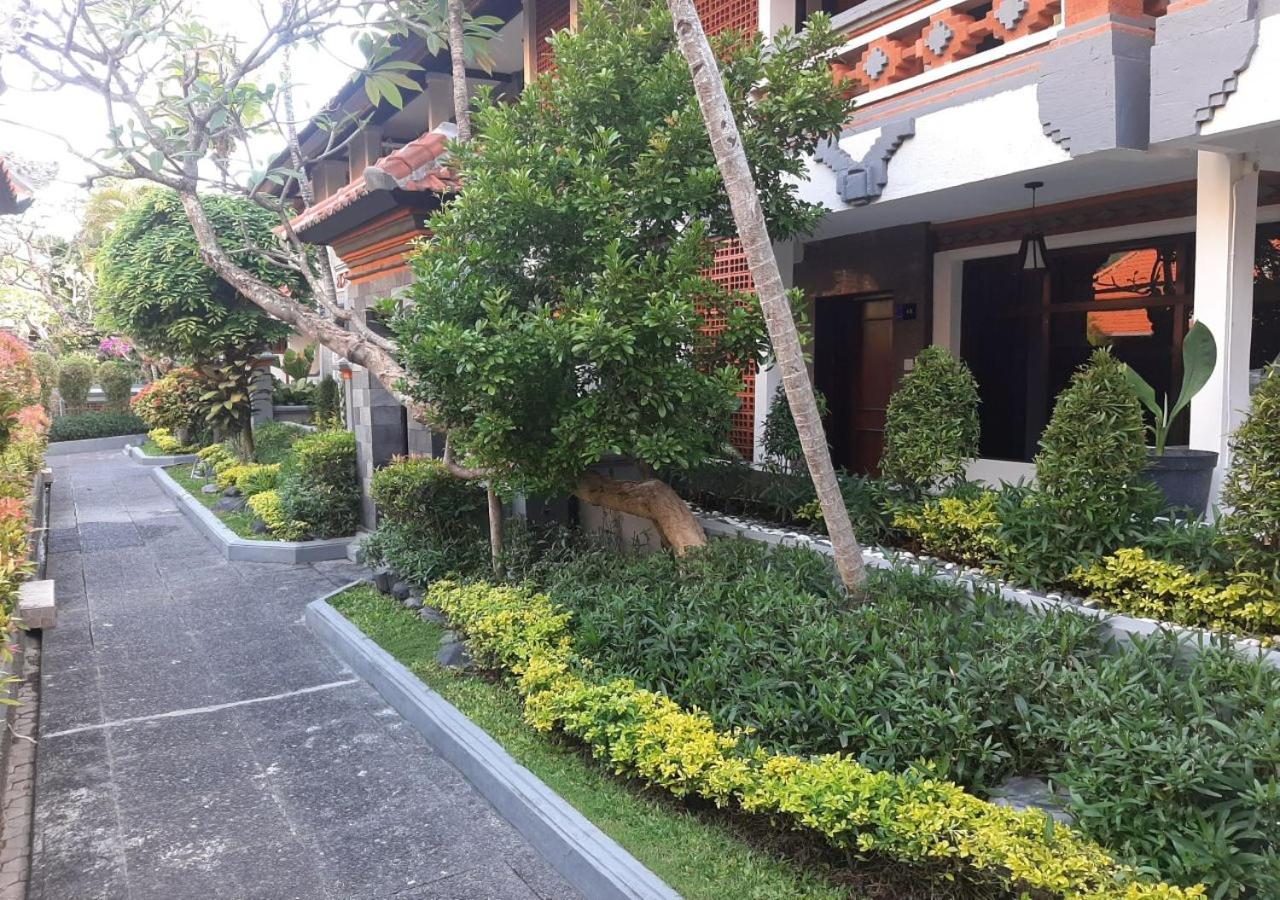 Dewa Bharata Bungalow Legian 18/20