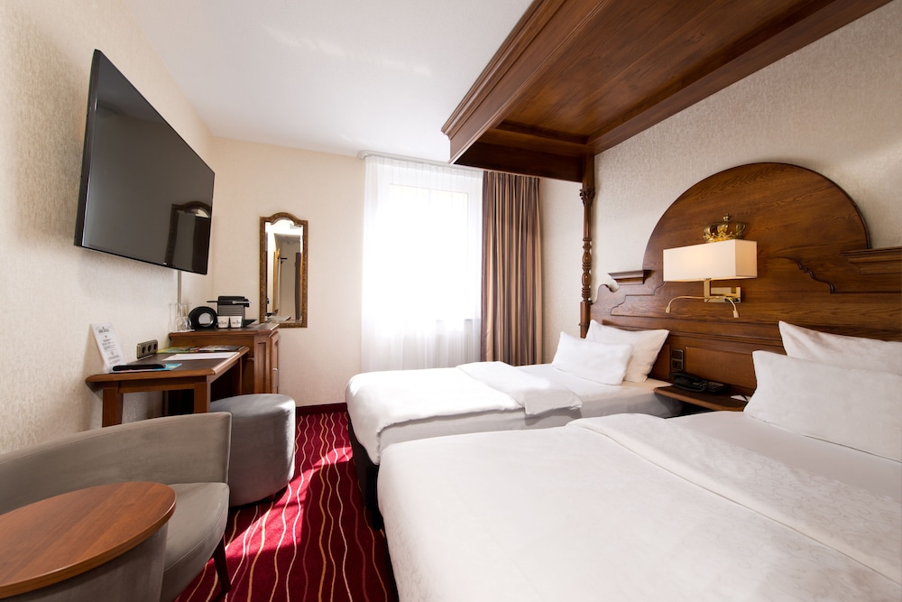 Kings First Class Hotel 20/77