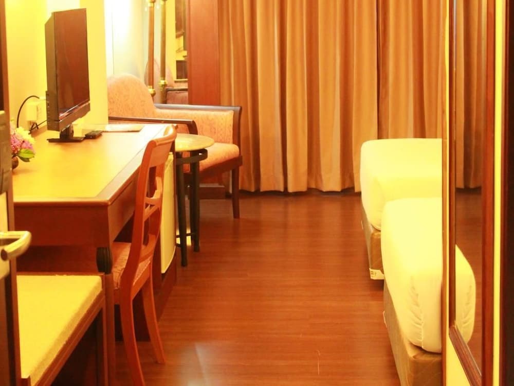 Mayflower Grande Hotel Phitsanulok 36/42