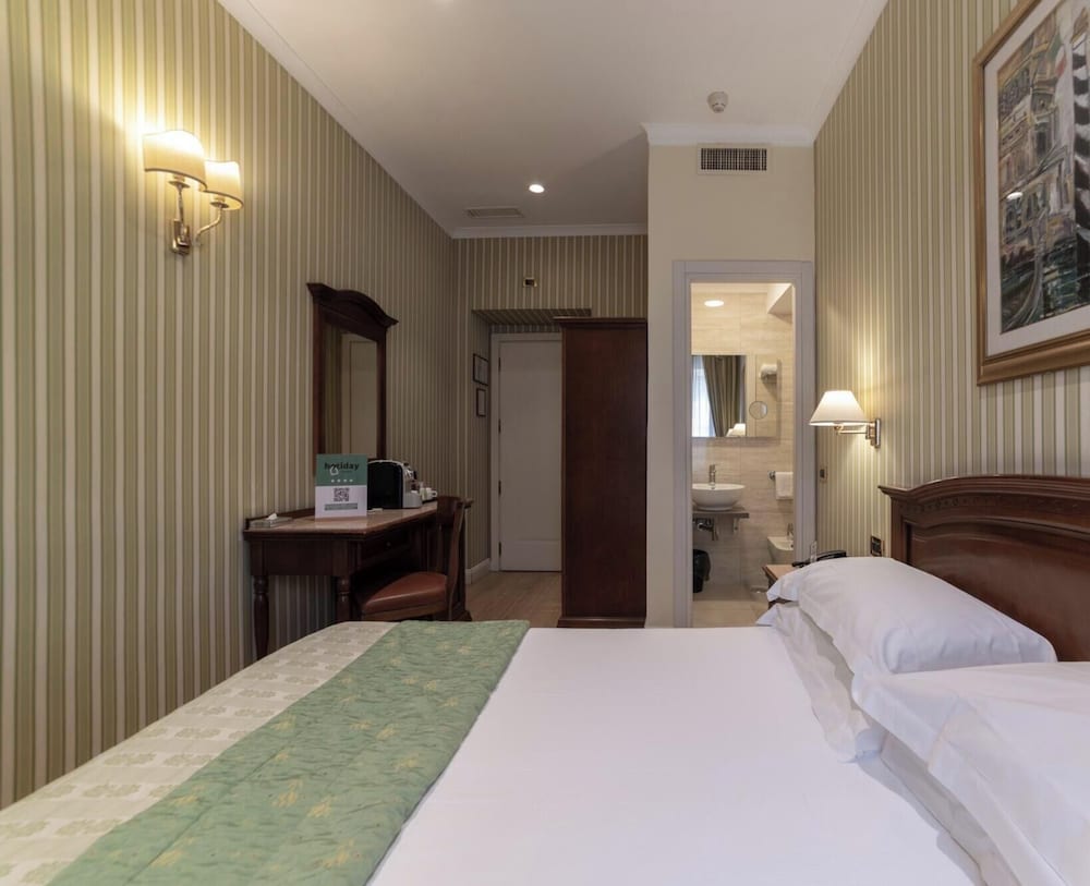 HOTIDAY Room Collection - Roma Porta Pia 15/50