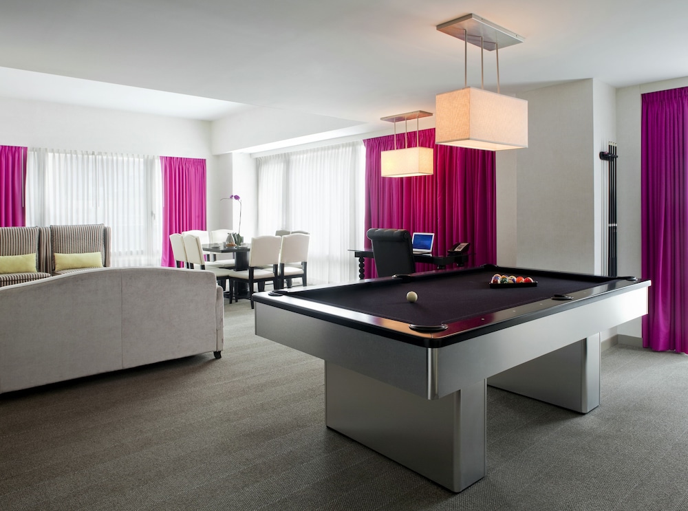 Royalton Park Avenue 7/50